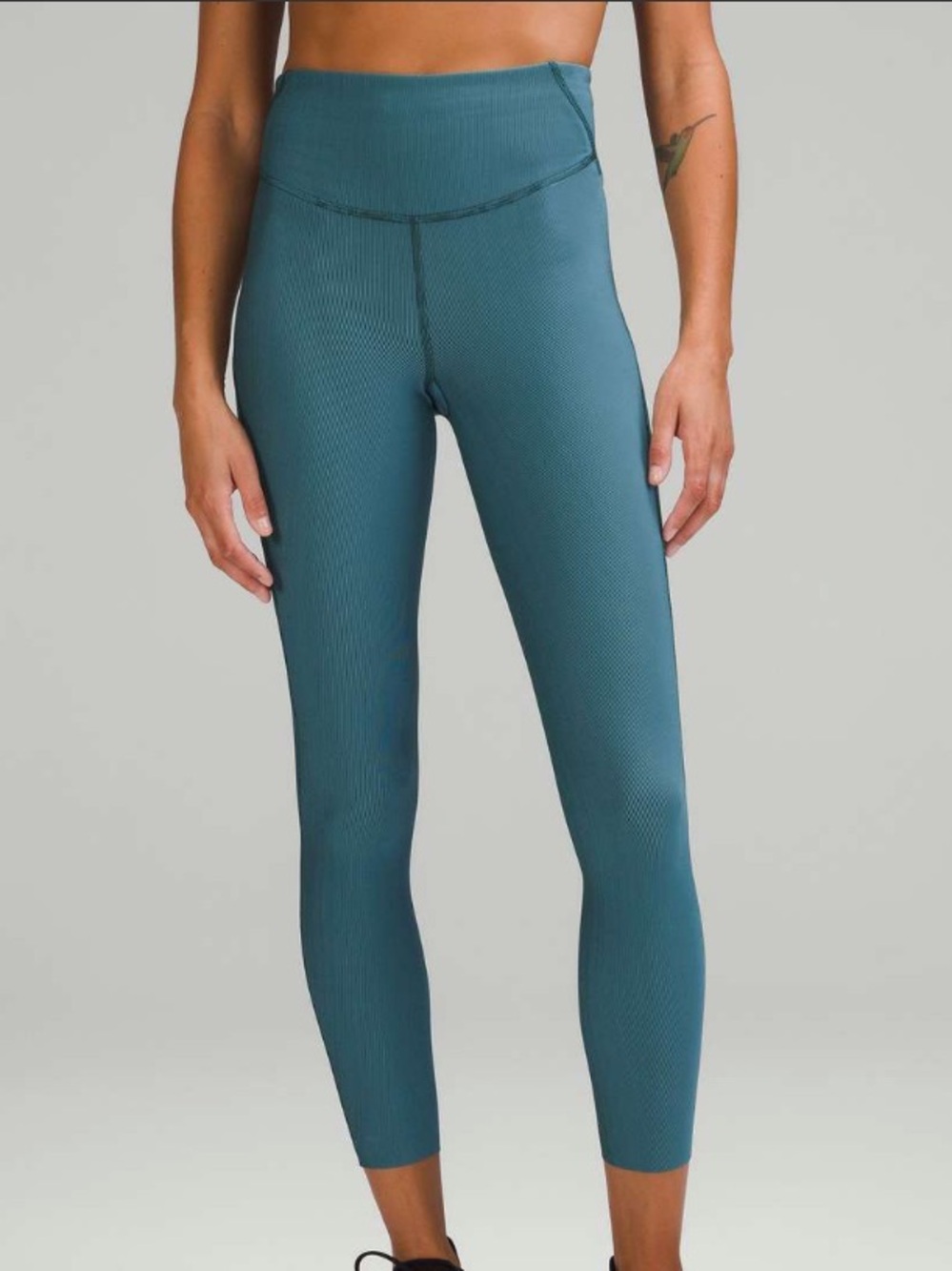 LULULEMON Base Pace High Rise Ribbed Tight Size 6